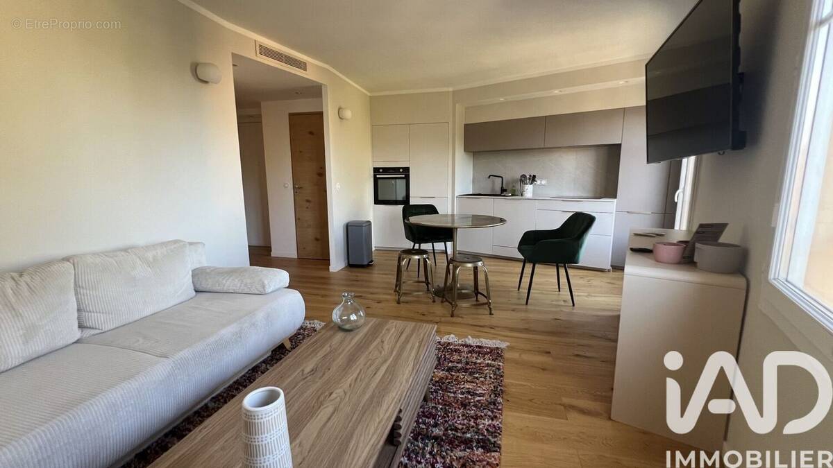 Photo 1 - Appartement à HYERES