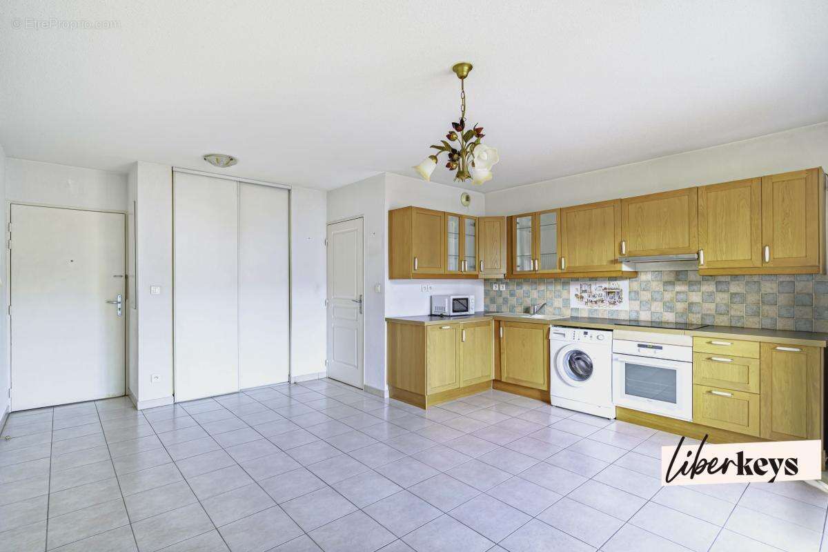 Appartement à MARSEILLE-11E