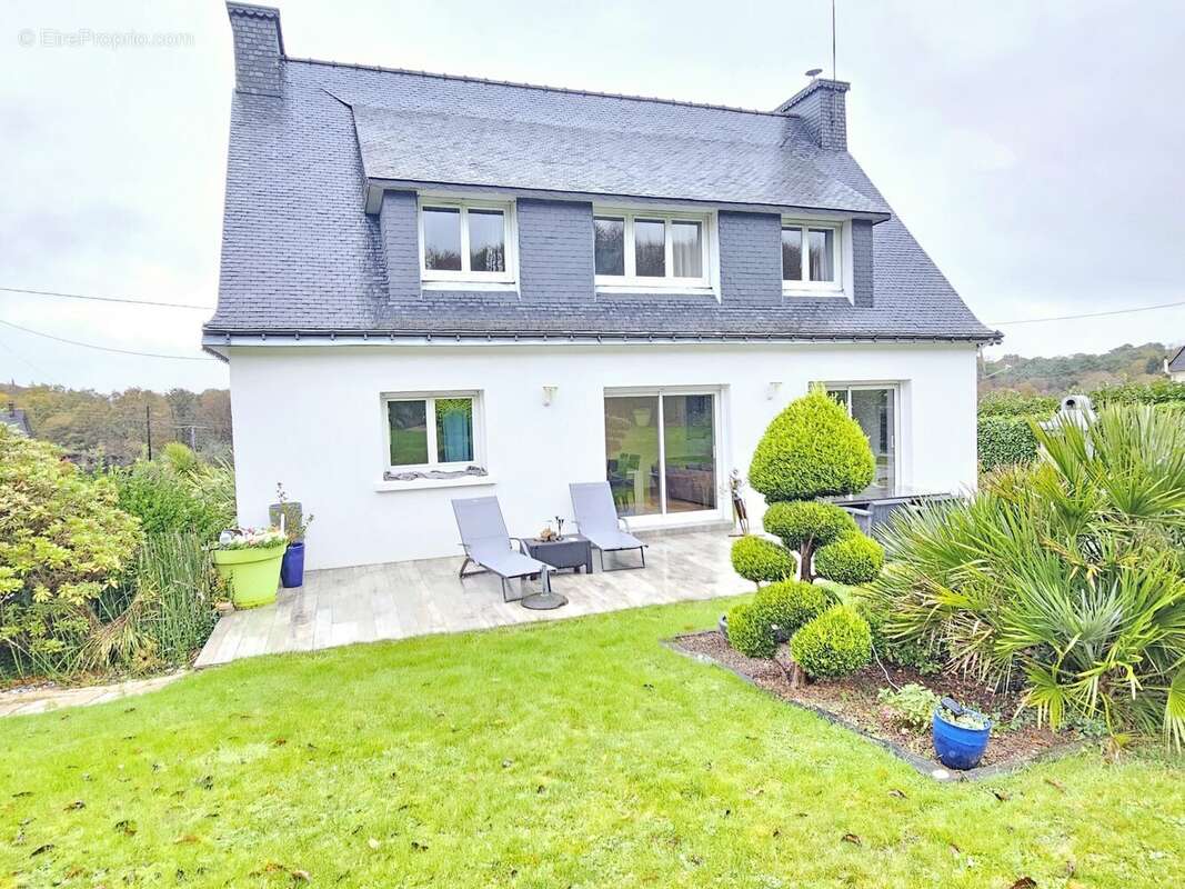 Maison à QUIMPERLE