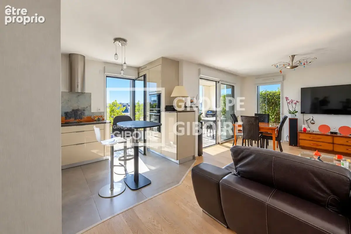 A vendre - rue de barbotiere - saint helier - agence giboire - appartement t4 4 pièces 85 m² - rennes - photo 4
