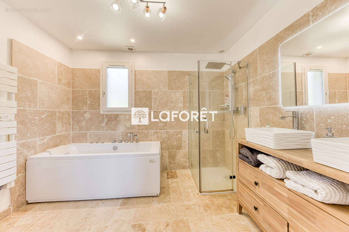 Maison Gretz Armainvilliers 5 pièce(s) 110 m2 - photo 6