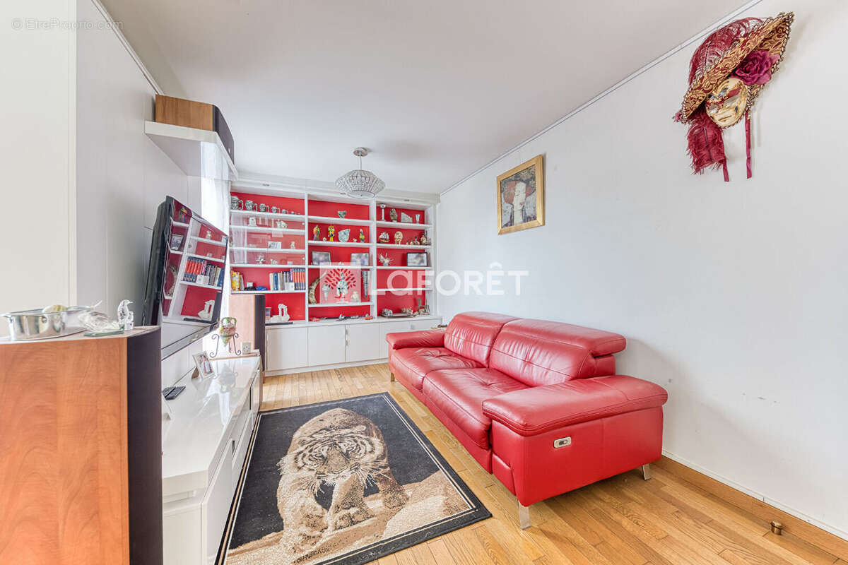 Appartement à EMERAINVILLE