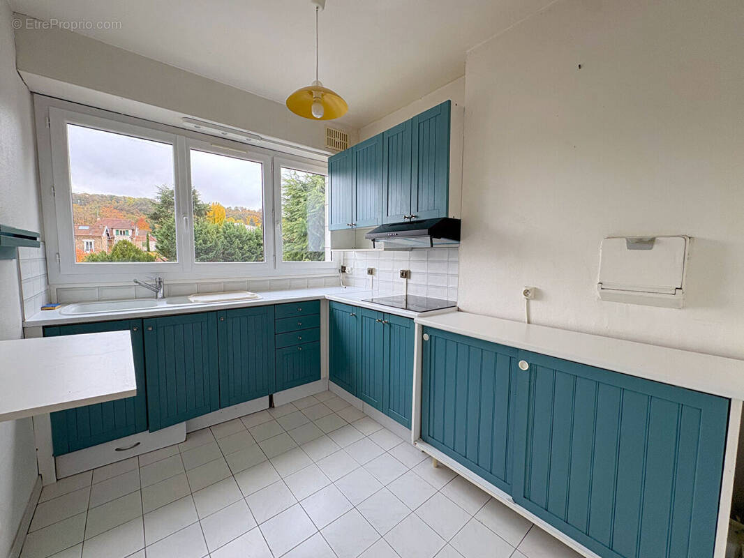 Appartement à VILLEBON-SUR-YVETTE