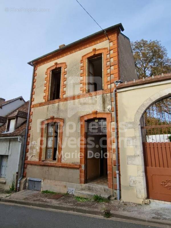 Maison à POUILLY-SUR-LOIRE