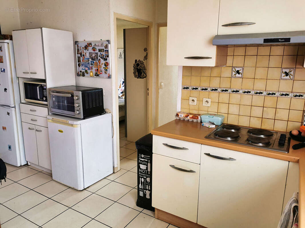 Appartement à SAINT-LAURENT-DE-LA-SALANQUE