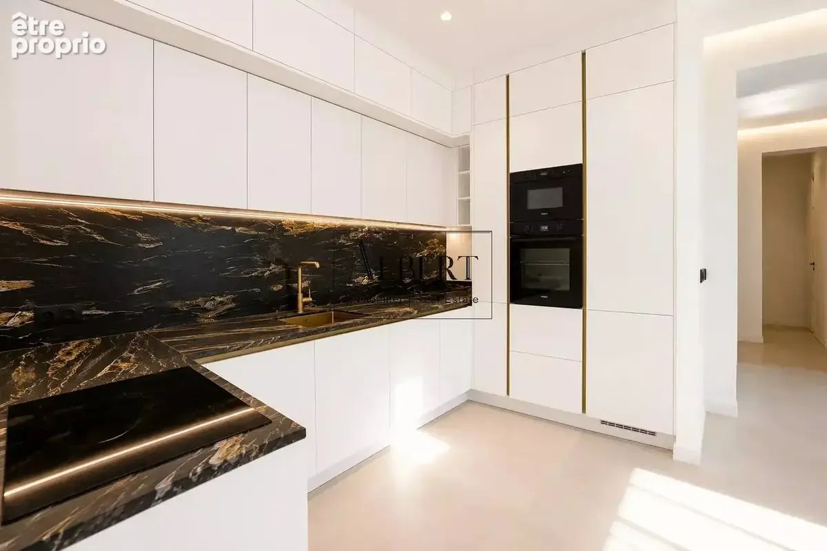 Cannes hypercentre – élégant 3 pièces rénové aux prestations haut de gamme - photo 4