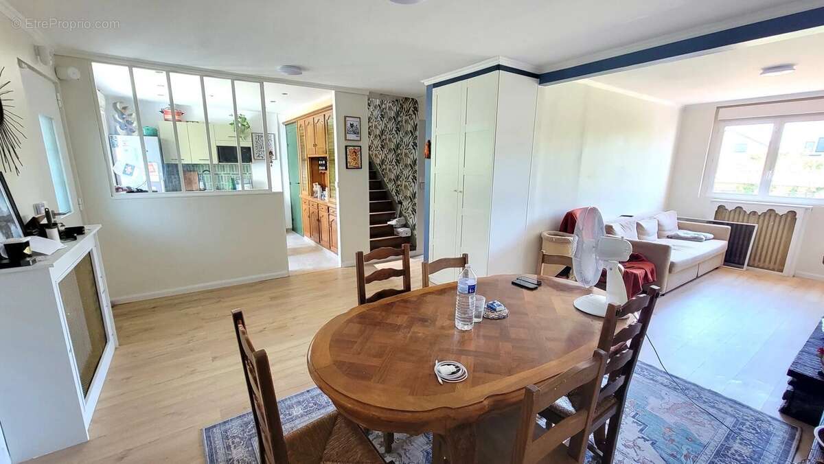 Maison Base Meulière de 197m2 Utiles et 6 pièces – Chelles 3 Minutes Gare - photo 5