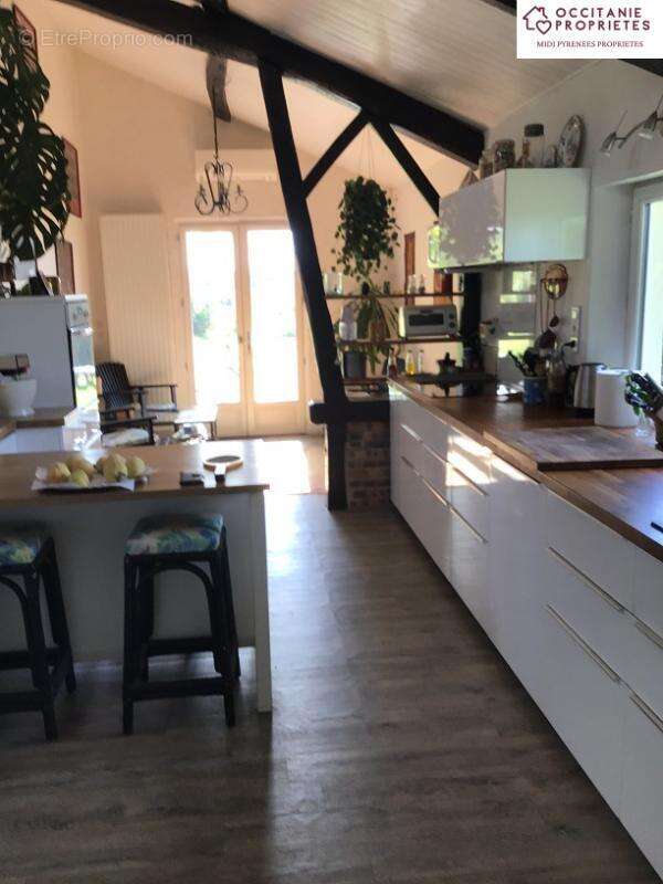 Maison à L&#039;ISLE-EN-DODON