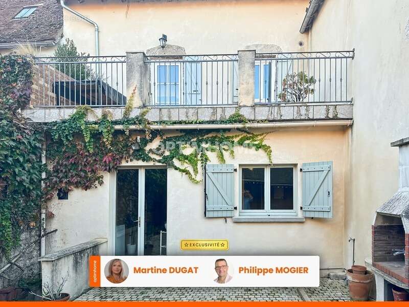 Maison à SAINT-GERAND-LE-PUY