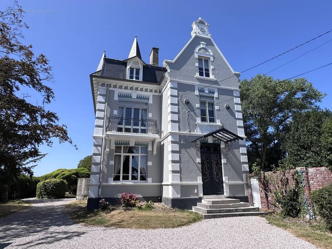 Maison à COULOGNE