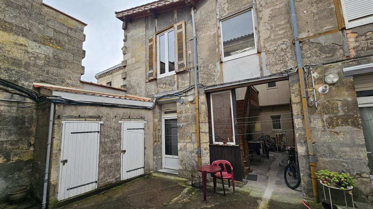 Appartement à BORDEAUX