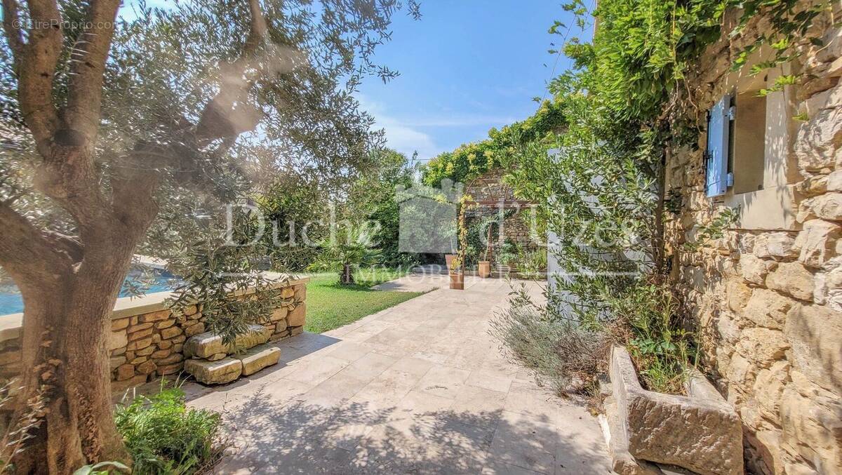 Photo 1 - Maison à GOUDARGUES