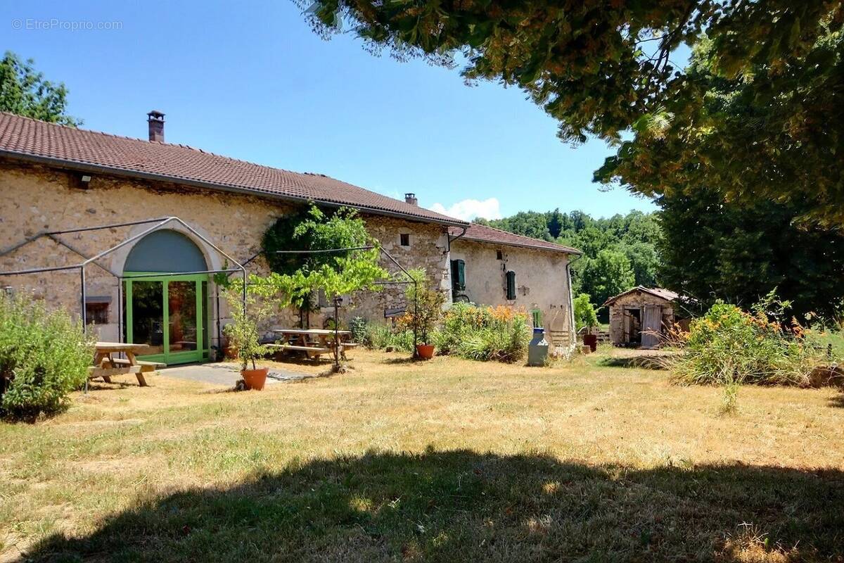 Maison à PRESLES