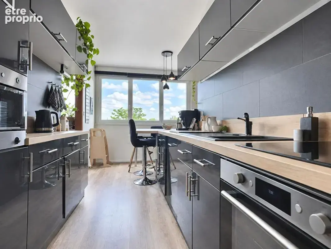 Vente T4 90m2 BORDEAUX (33000) - photo 2