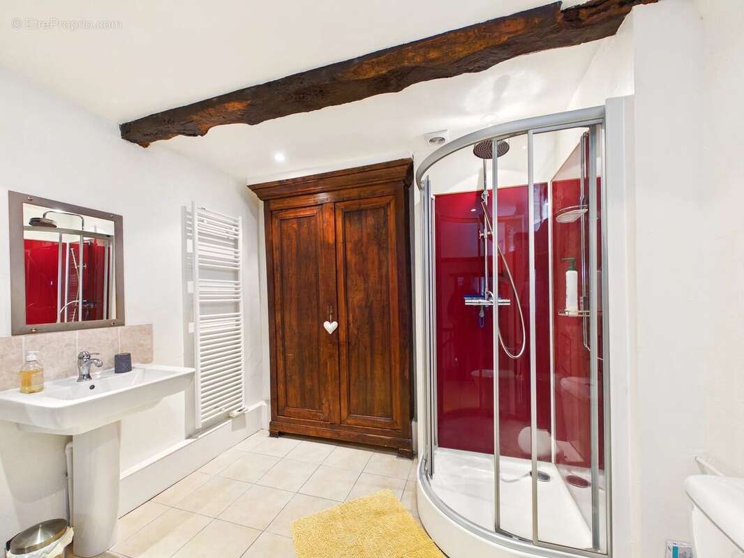 Maison à MONTIRAT