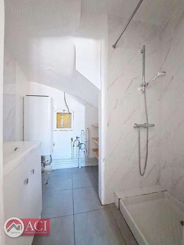 Maison 101 m² à Saint-Clair-Sur-Epte  - photo 4