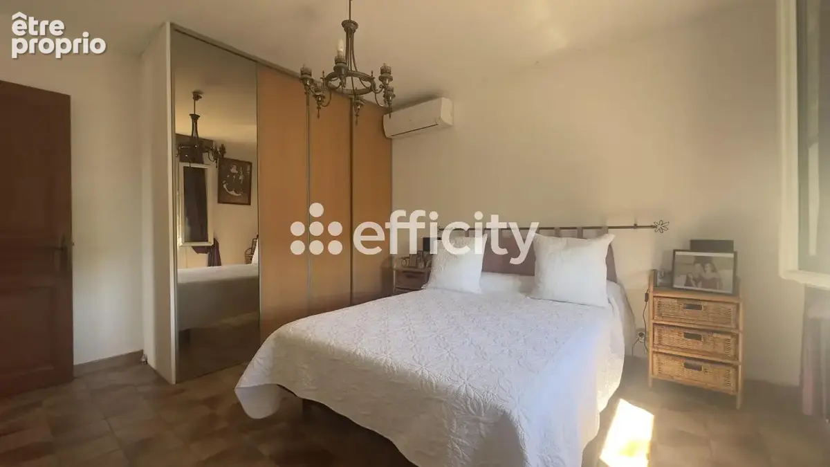 Maison 95 m² à Bagnols-Sur-Ceze  - photo 7