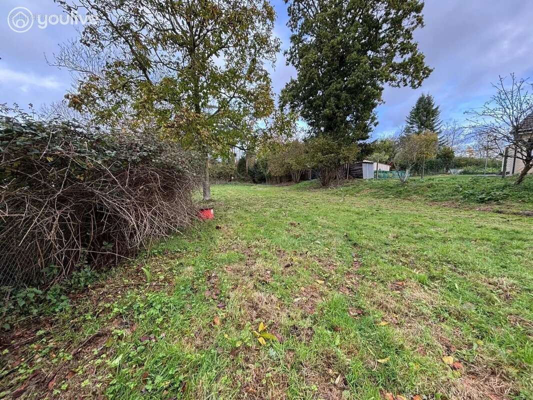 Terrain à INGOUVILLE