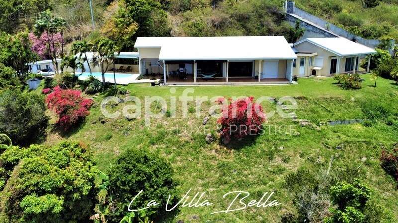 Maison à CASE-PILOTE