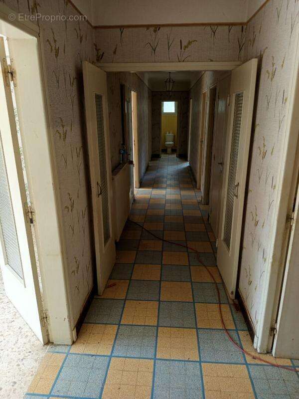 Maison à MONTSEGUR-SUR-LAUZON