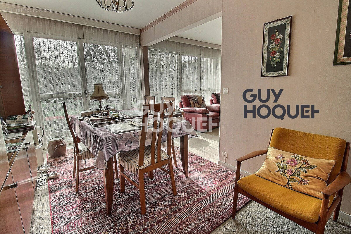 Appartement à LIMEIL-BREVANNES