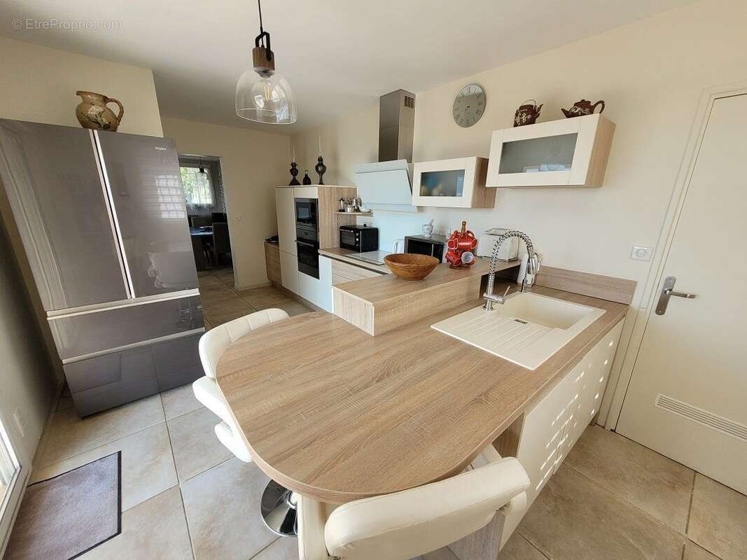 Photo 4 - Maison à FAUGERES