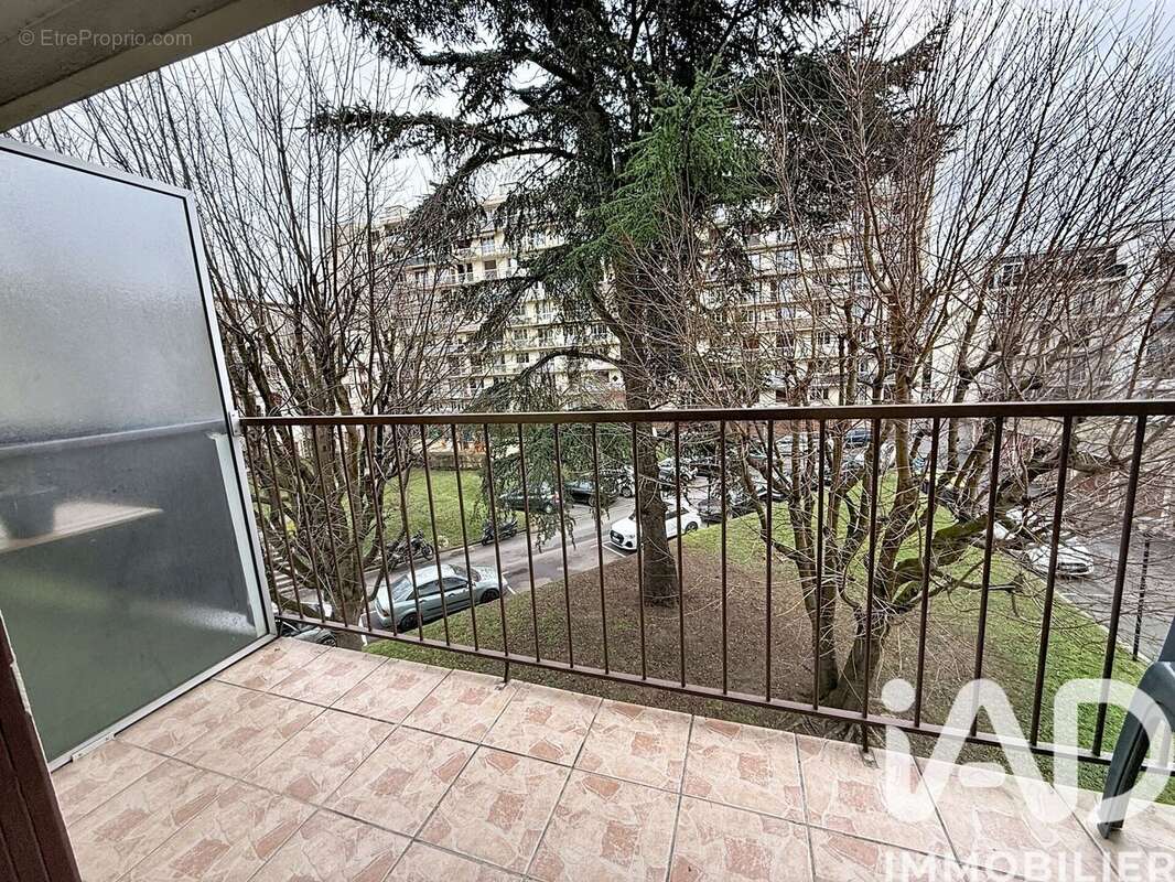 Photo 9 - Appartement à CHOISY-LE-ROI