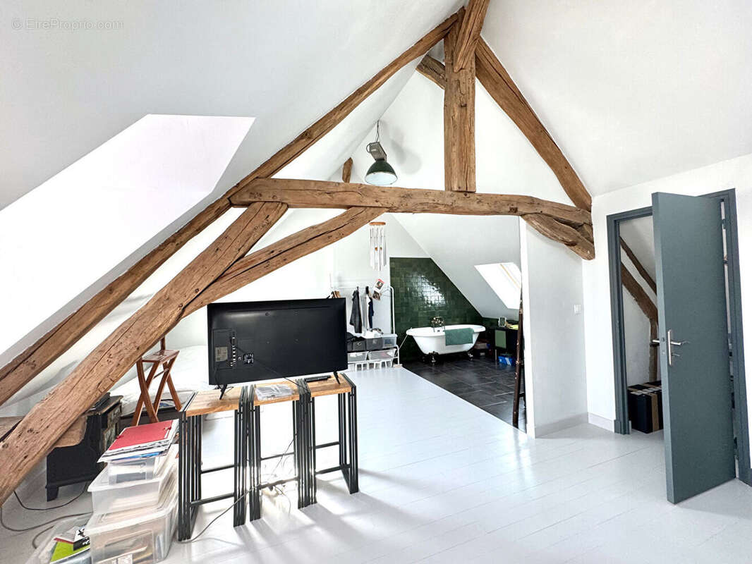 Maison à VERNEUIL-SUR-AVRE