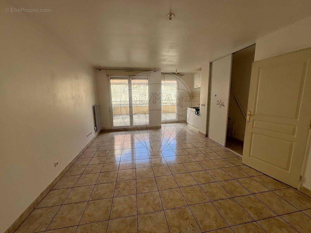 Appartement à MONTEREAU-FAULT-YONNE