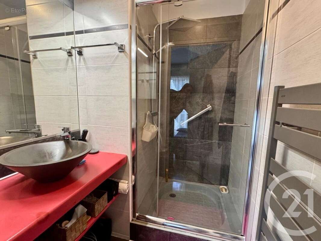 Appartement à LE CANNET