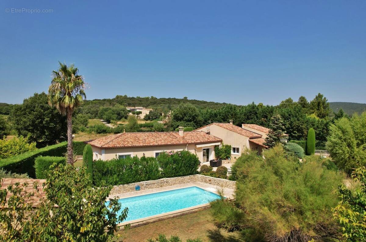 Maison à UZES