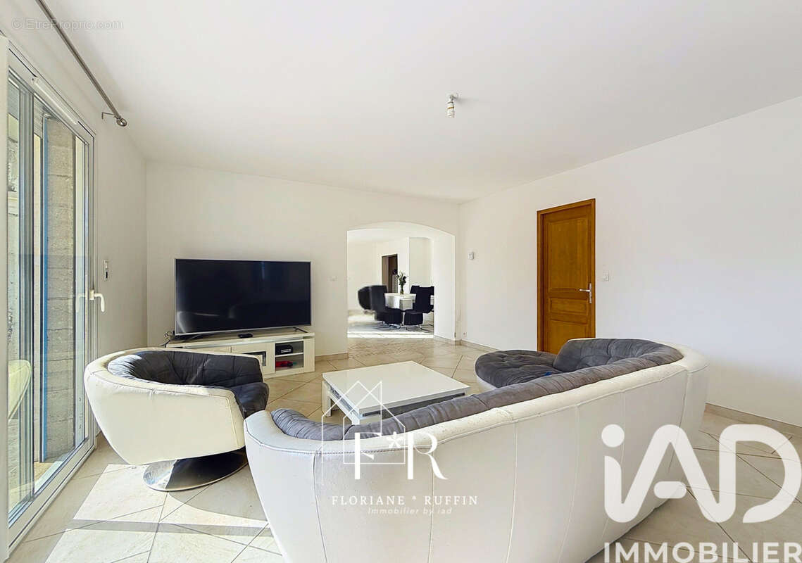 Photo 7 - Maison à PERNES-LES-FONTAINES