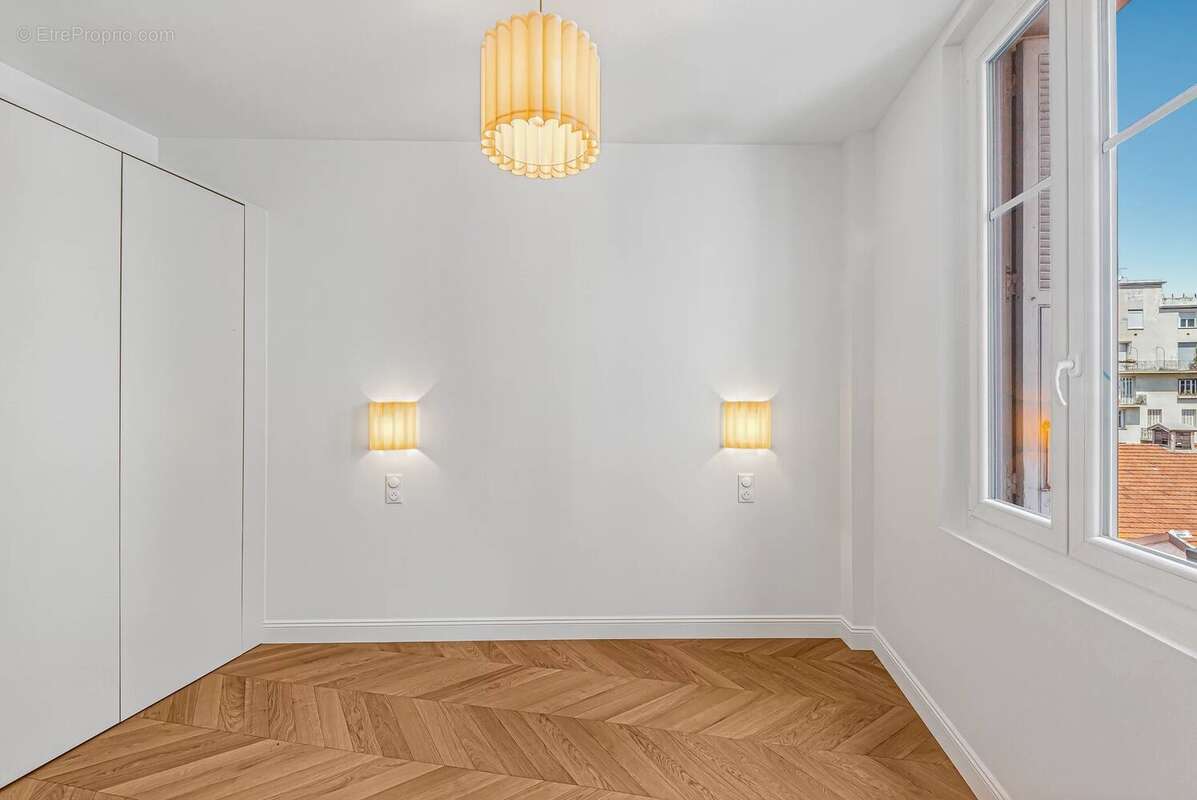 Nice Carré d'Or appartement 3p avec dépendance - photo 12