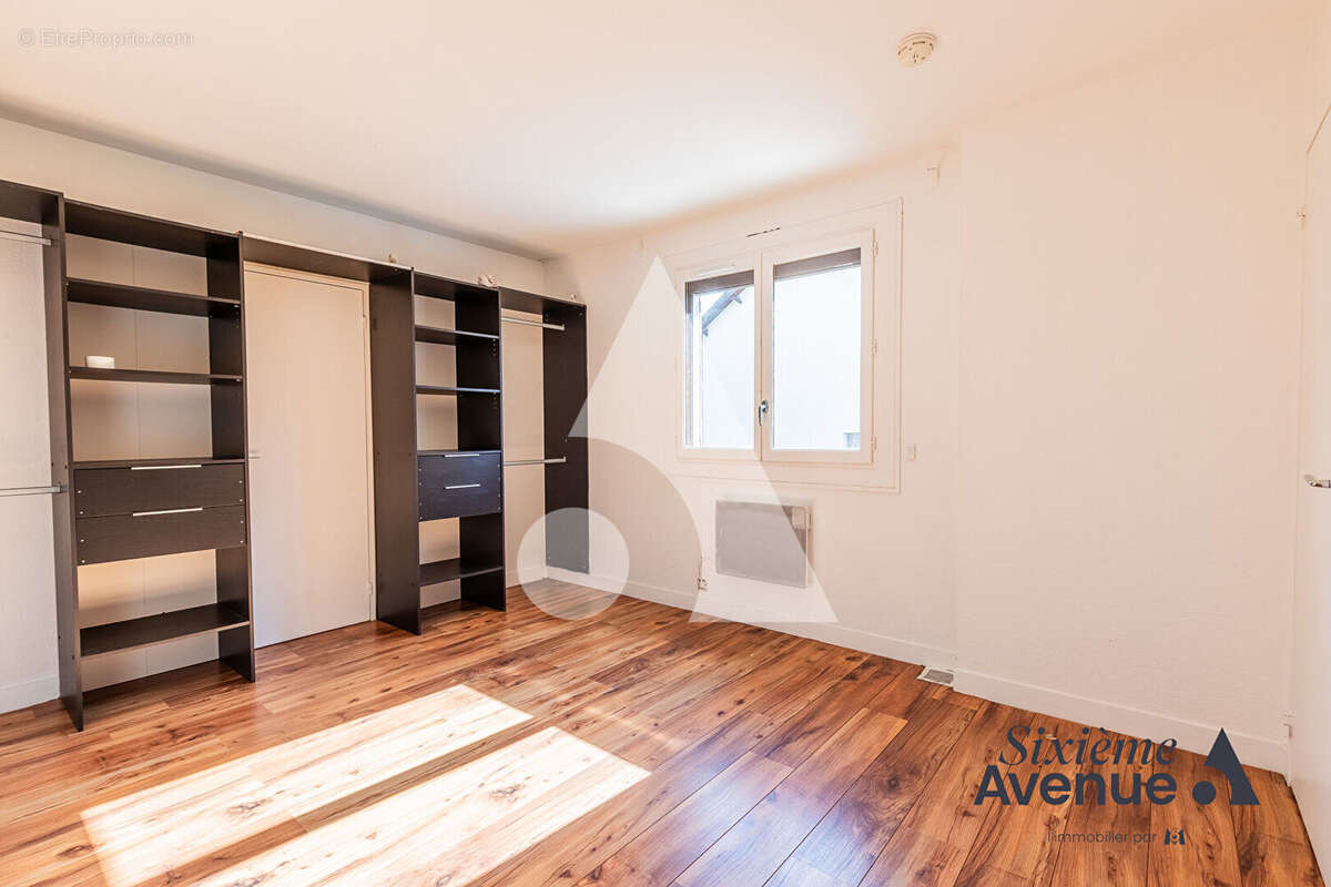 Maison à SAINT-GERMAIN-LES-ARPAJON