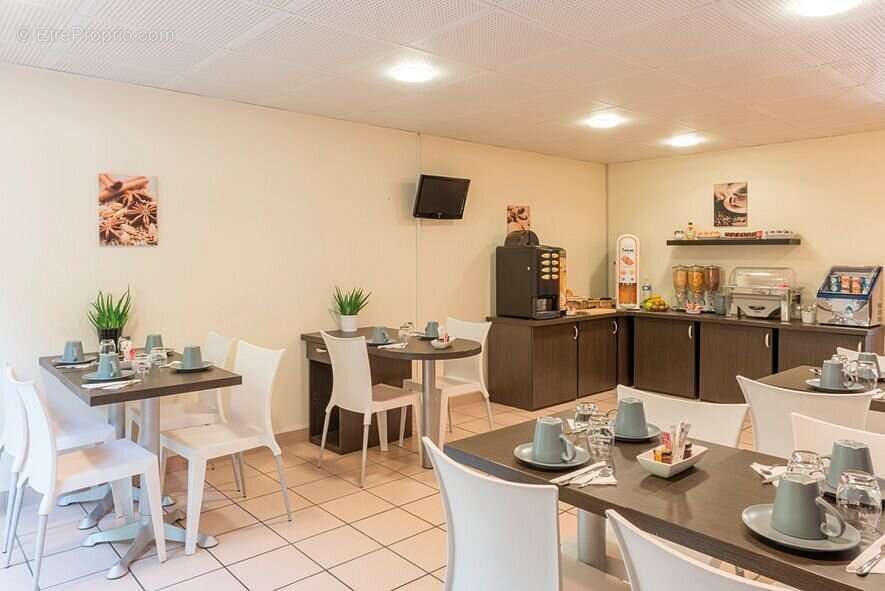 INVESTISSEMENT LOCATIF  Saint-Herblain  Résidence Affaires Appart'City Classic Nantes Saint  Herblain  7,31 % de rentabilité - photo 7