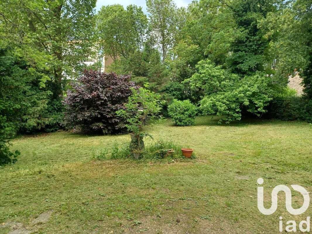 Photo 3 - Terrain à DRAVEIL