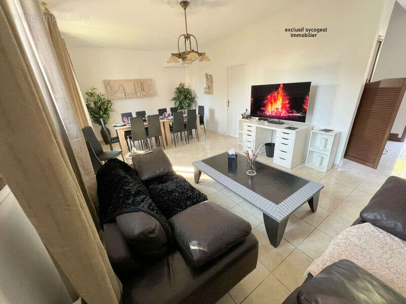 Maison à NOISY-LE-SEC