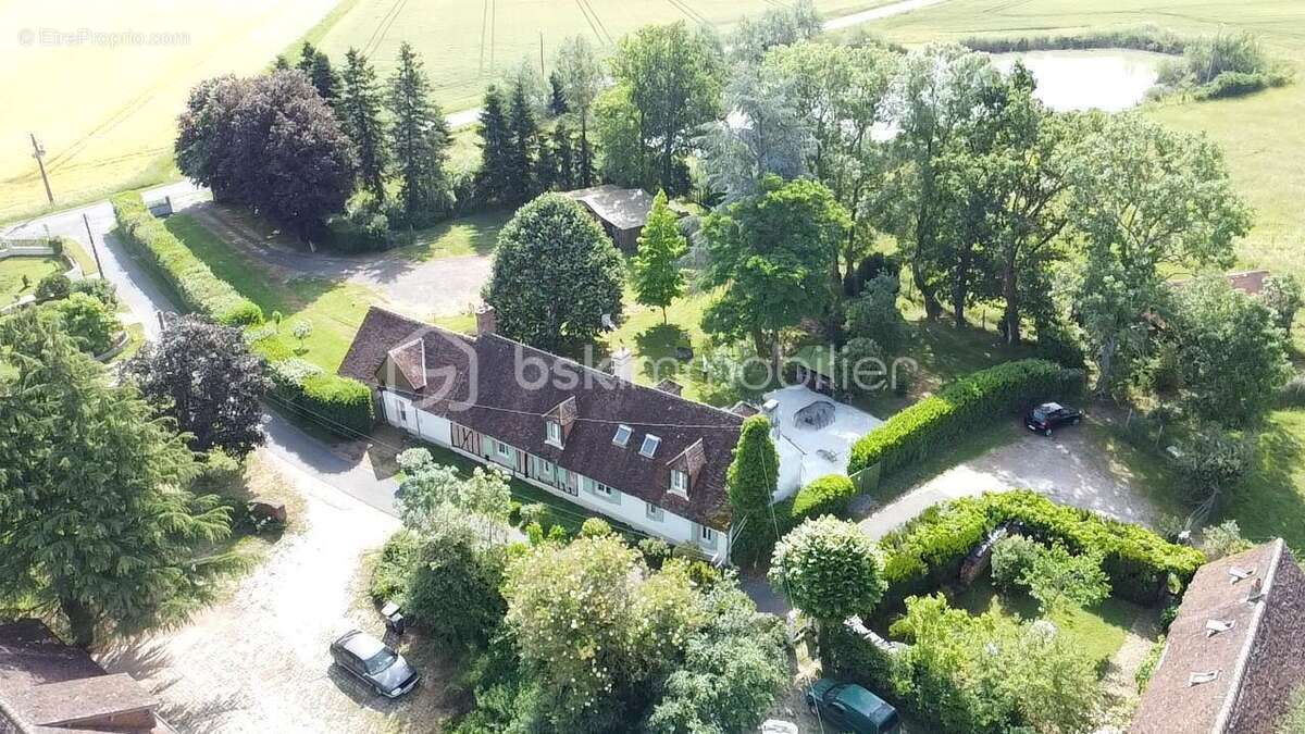 Longère + Gîtes m2 sur 3100m2 de terrain - photo 18
