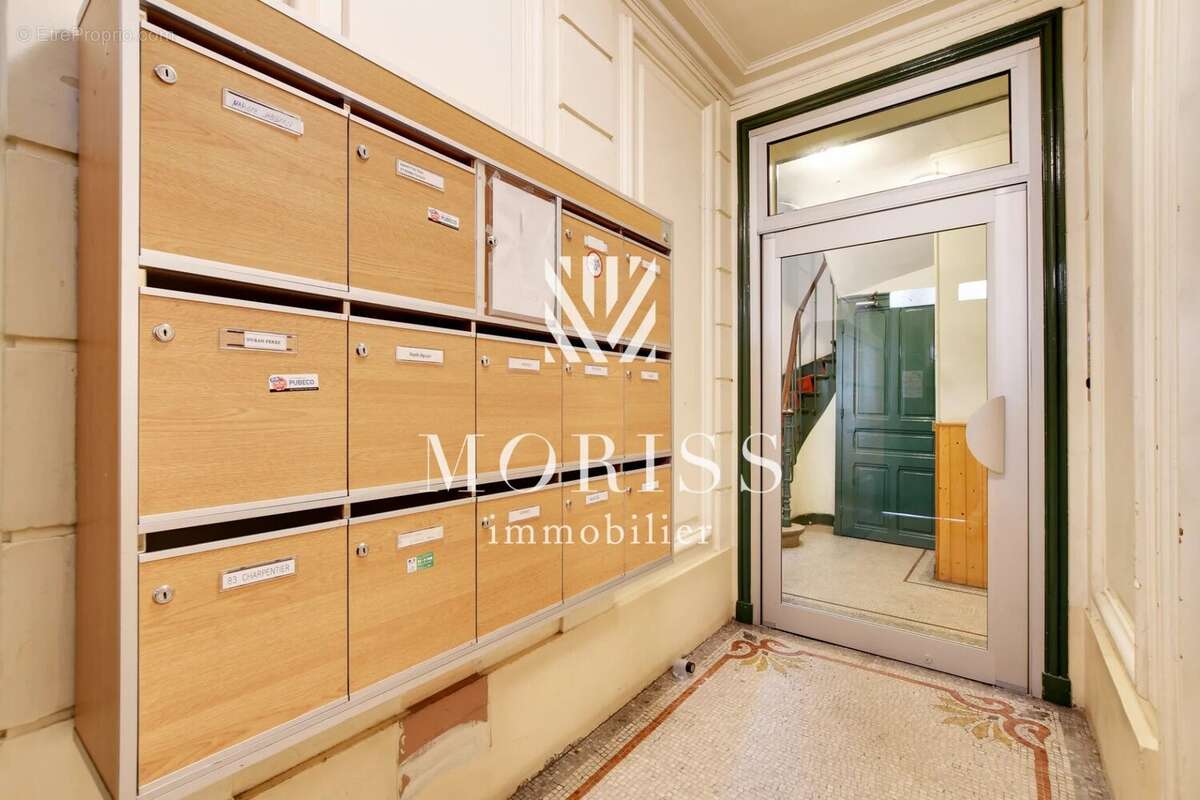 Appartement à PARIS-14E