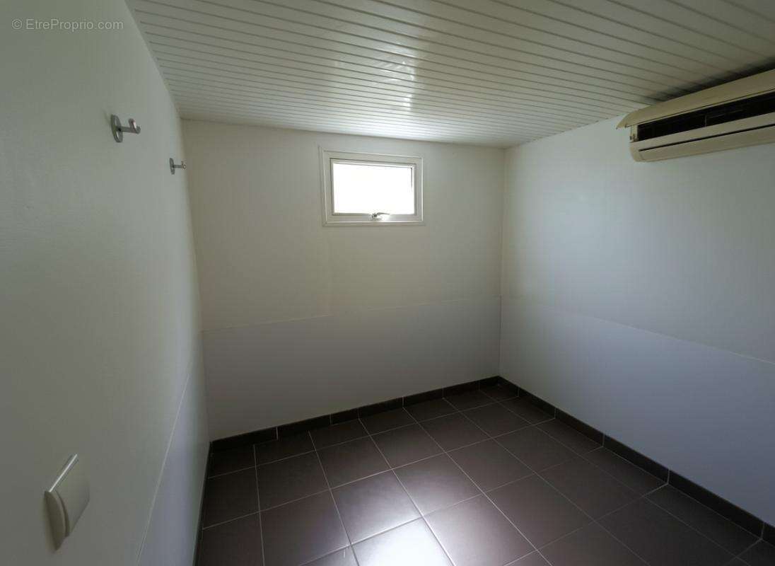 Appartement à SAINTE-LUCE
