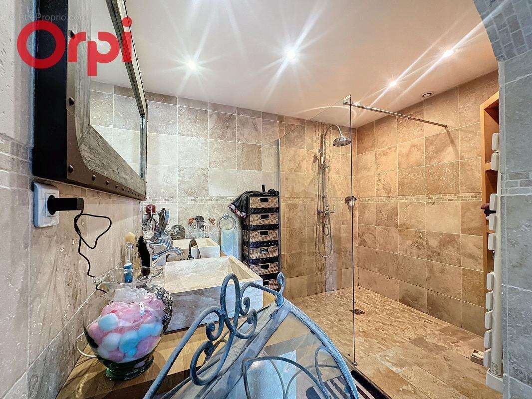 Maison à SAINT-MANDRIER-SUR-MER