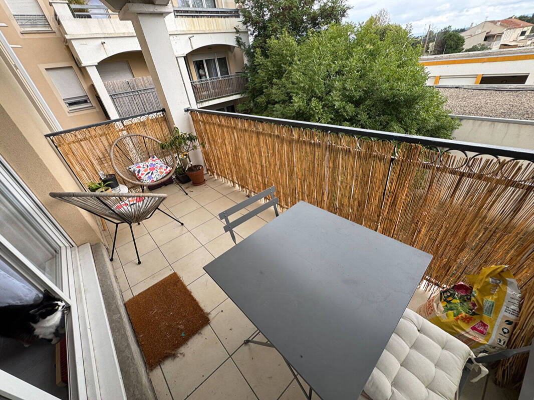Appartement à CHATEAURENARD