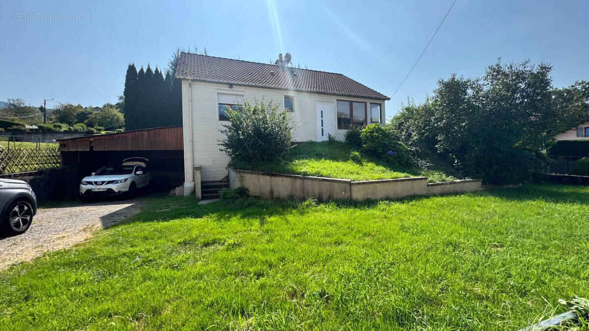 Maison à SAINT-MAURICE-SUR-MOSELLE