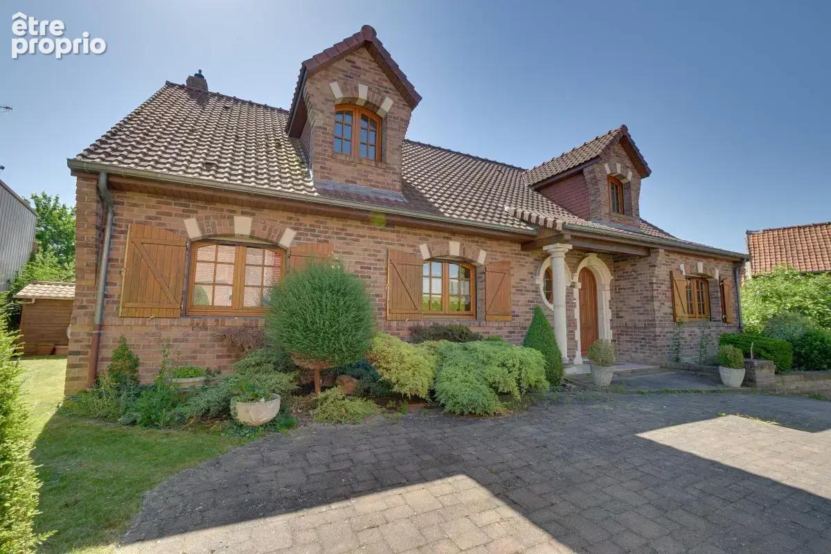 Maison 7 pièces 171 m² à vendre à Arleux (59151) - photo 2
