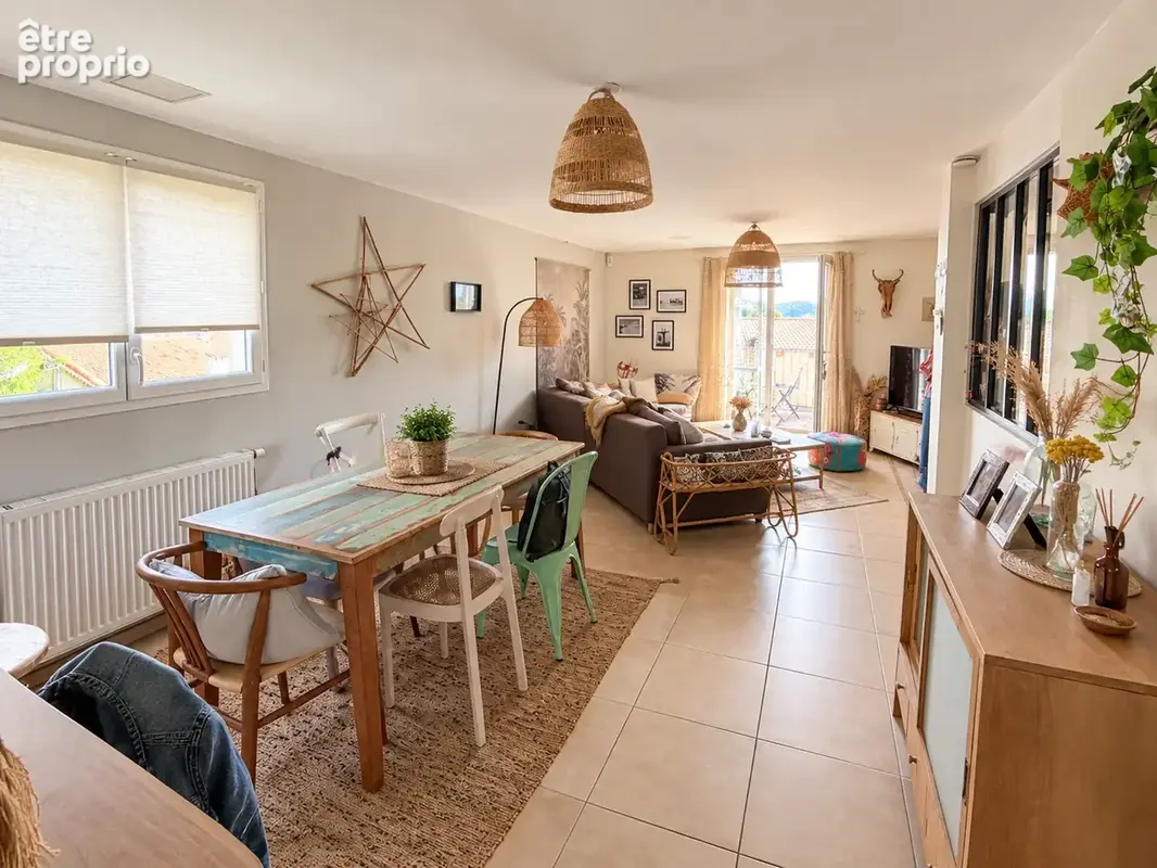 T3 73 m2, terrasse et parking - Bas Faron - photo 4