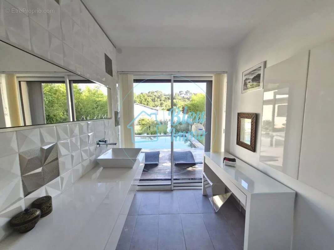 Maison à CASTELNAU-LE-LEZ