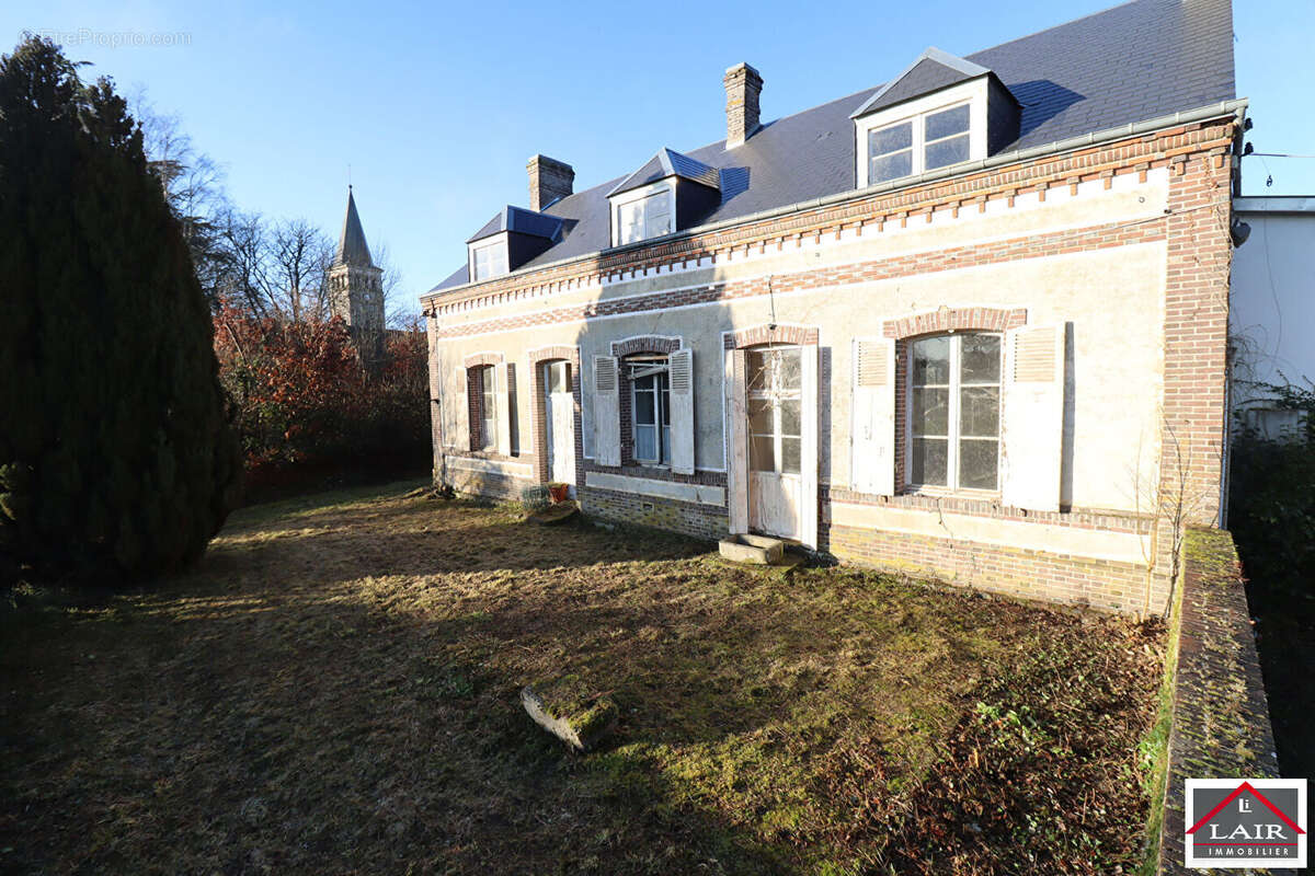 Maison à LONGNY-AU-PERCHE