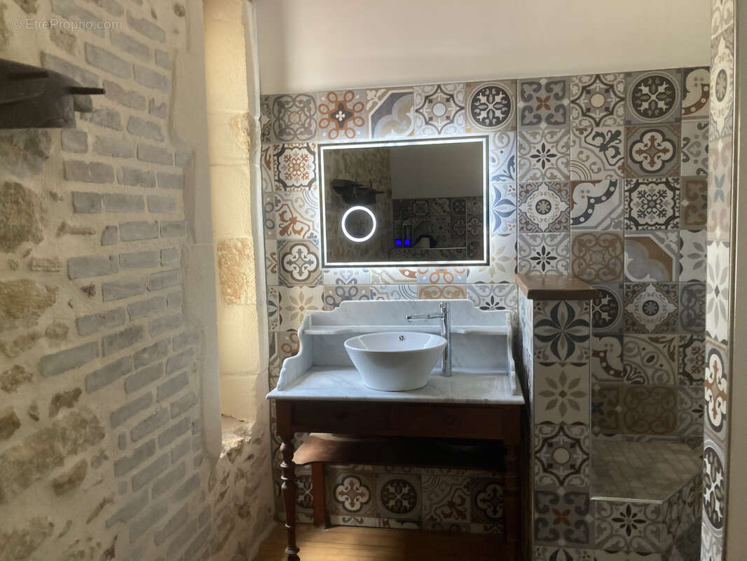 Maison à SAINT-VITE