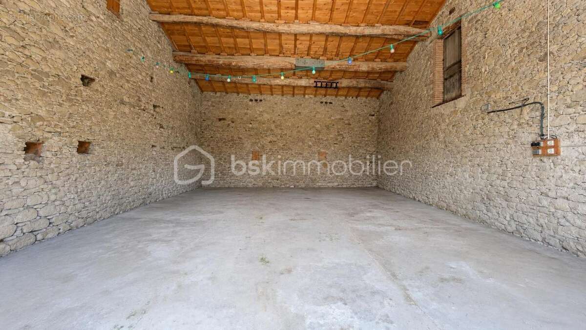 Maison à MARSANNE