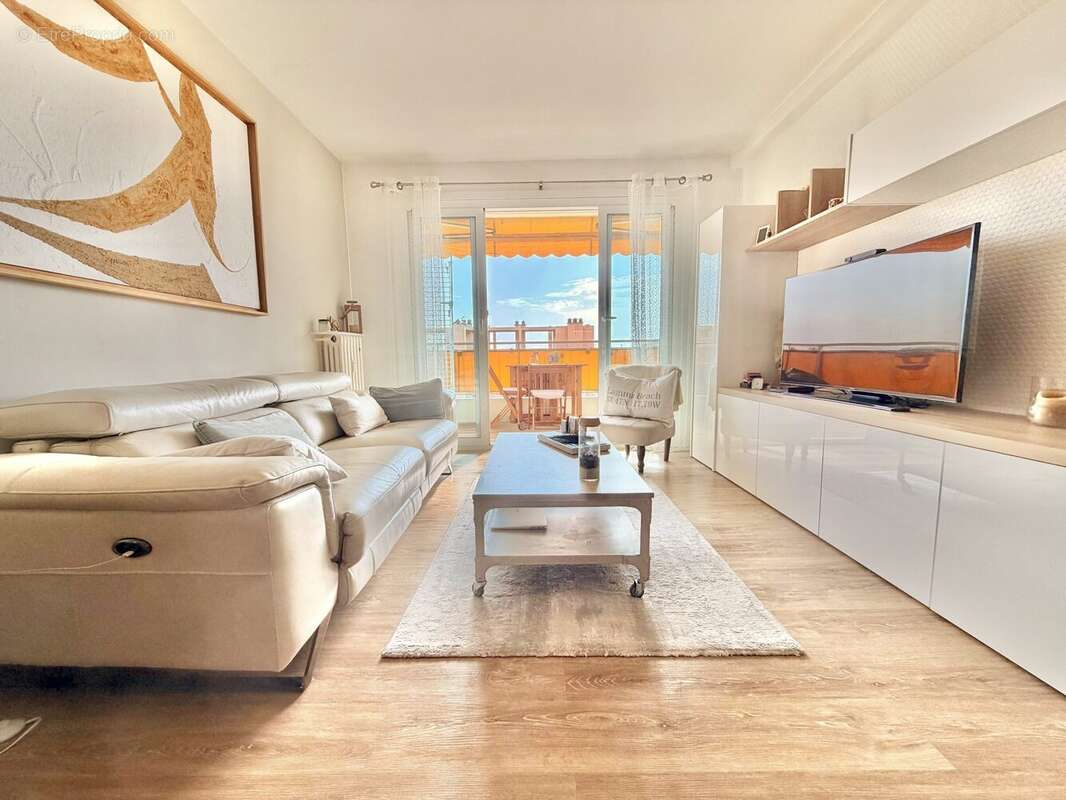 Appartement à ROQUEBRUNE-CAP-MARTIN